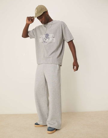 East grass sports tee