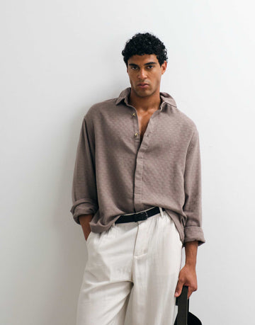 Texture shirt in brown