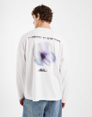 Long sleeve oversized blurred flower tee