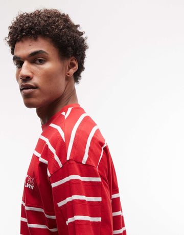 90 star in red tee